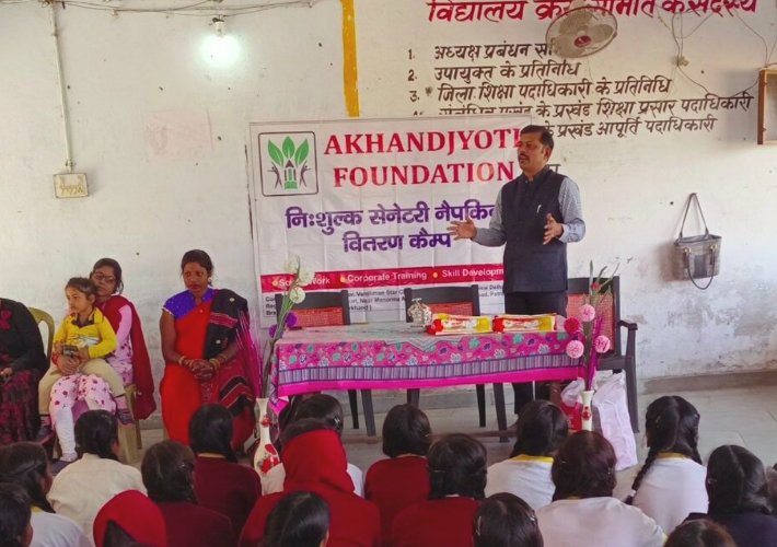 Partnership and collaboration between humanitarian teams